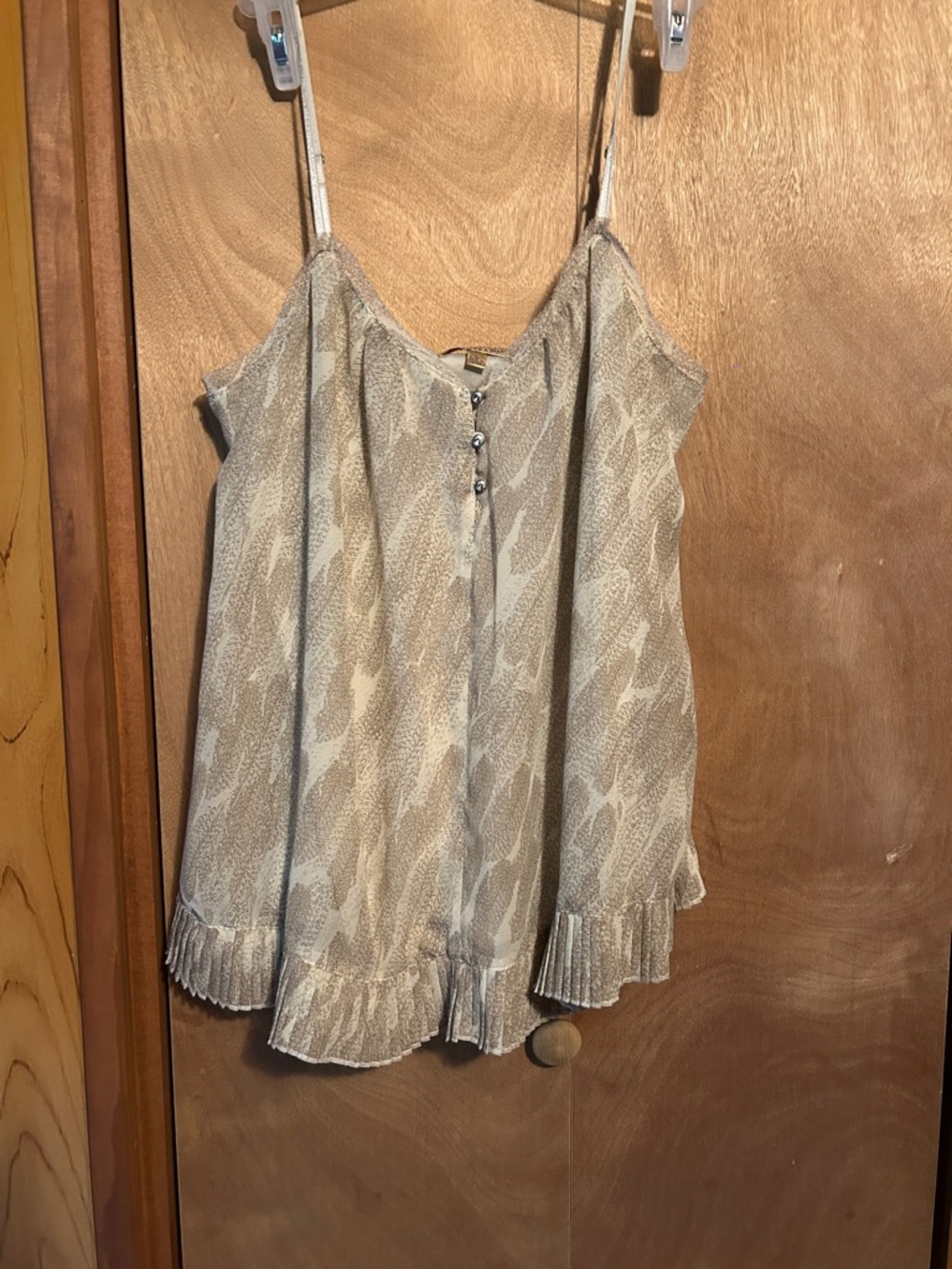 Princess Vera Wang Champagne/Tan Camisole Top